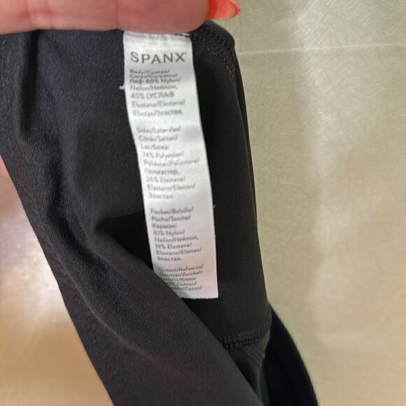 Spanx Booty Boost Active Full Length Cosmic Print Legging XL - Picture 5 of 5
